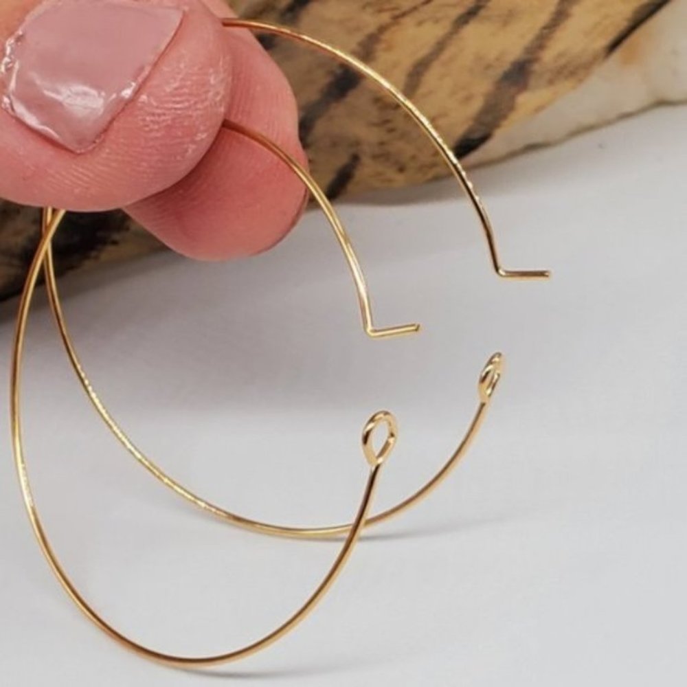 Madewell 14k Gold Thin Hoop Ear Ring Earrings - Picture 3 of 4